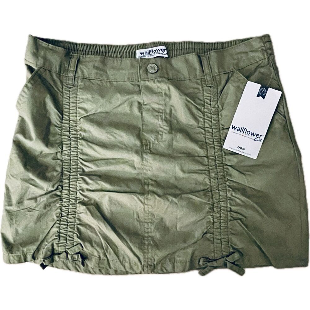NWT Gorgeous Wallflower L (14-16) Girls Olive Green Parachute Ruched Mini Skirt